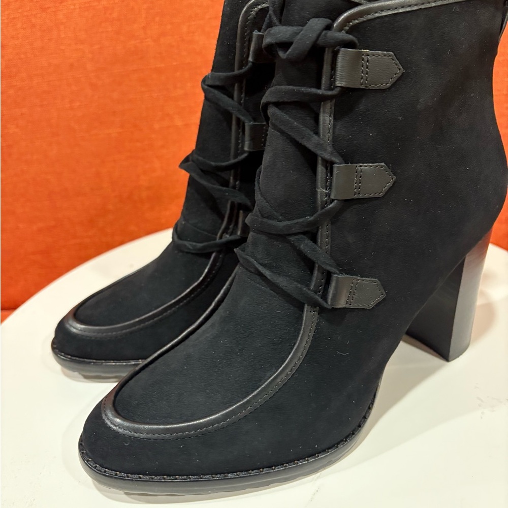 Lauren Ralph Lauren Black Heeled Mabel Boots NWT - Picture 9 of 15